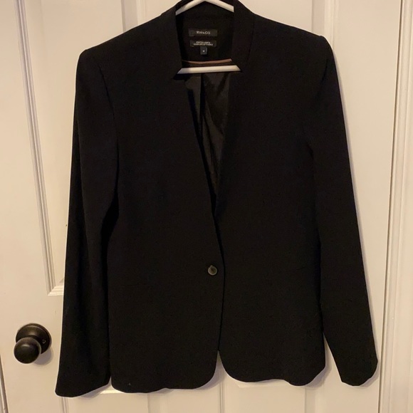 Twist on your classic black blazer - Picture 1 of 4
